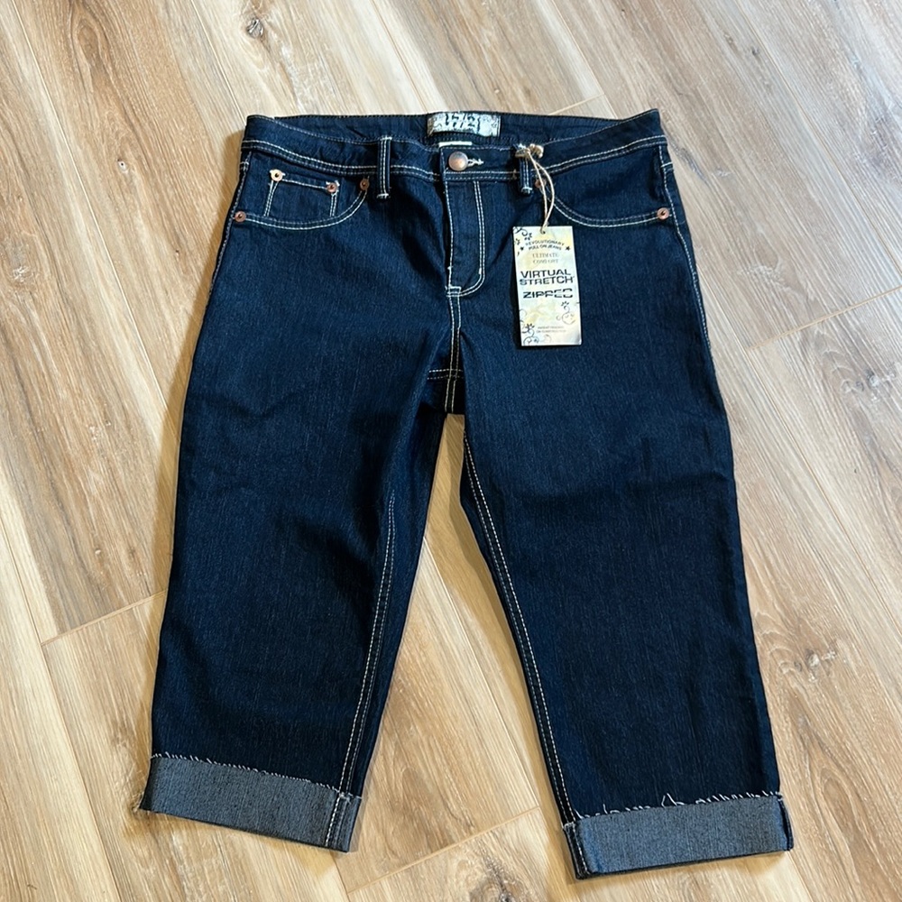 NWT 17/21 Exclusive denim jeans/ capris